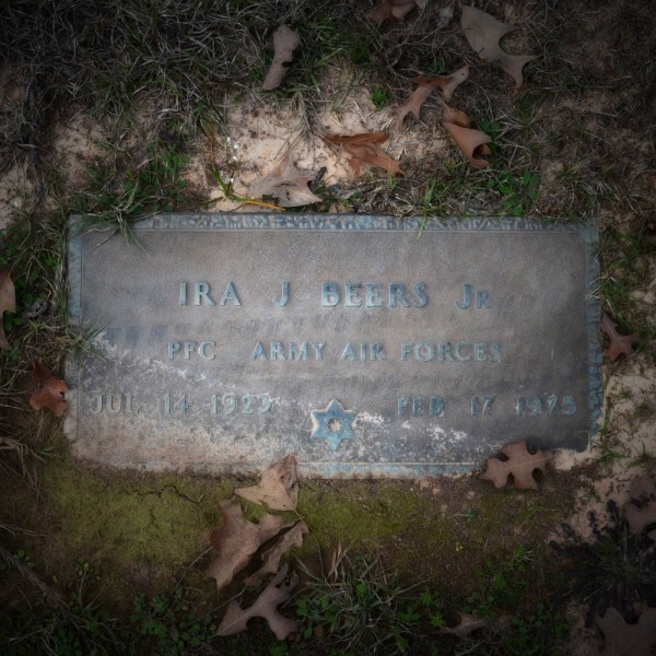 Ira J. Beers, Jr. monument at Kildare Cemetery